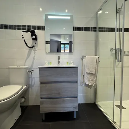 拉赛盖尔酒店 3* 拉克鲁瓦瓦尔梅