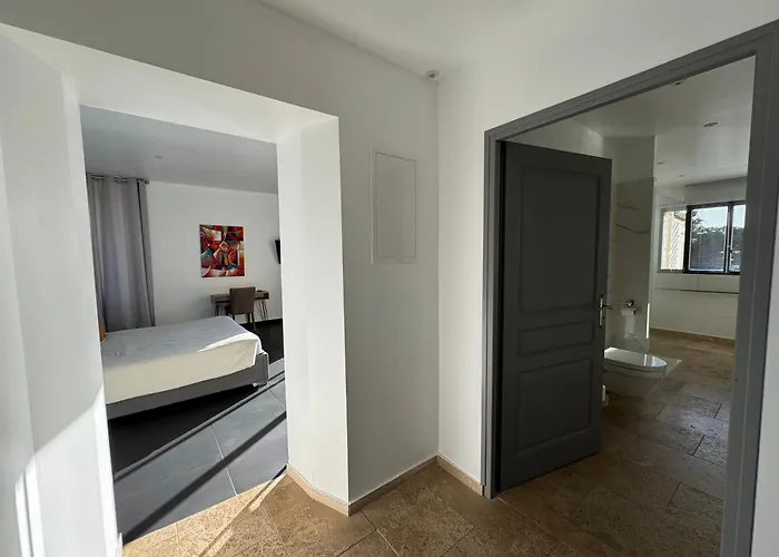 Otel La Cigale