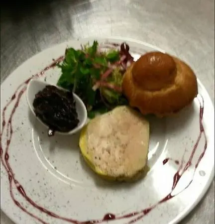 لا سيغاله فندق لا كروا فالميه