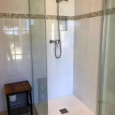 Hotel La Cigale 3*