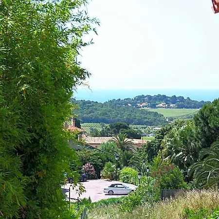 La Cigale Hotel 3*